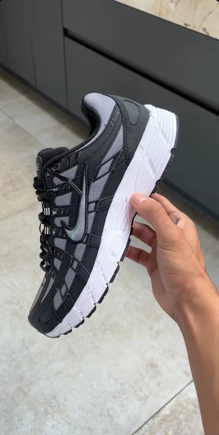 Nike P6000